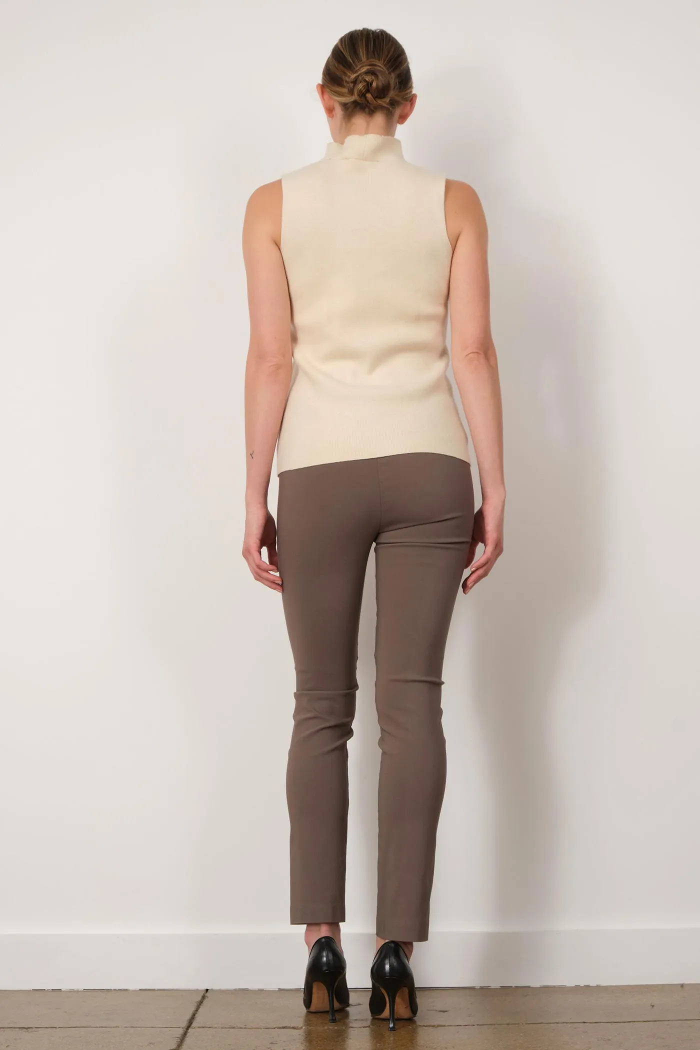 BILLY Signature Taupe