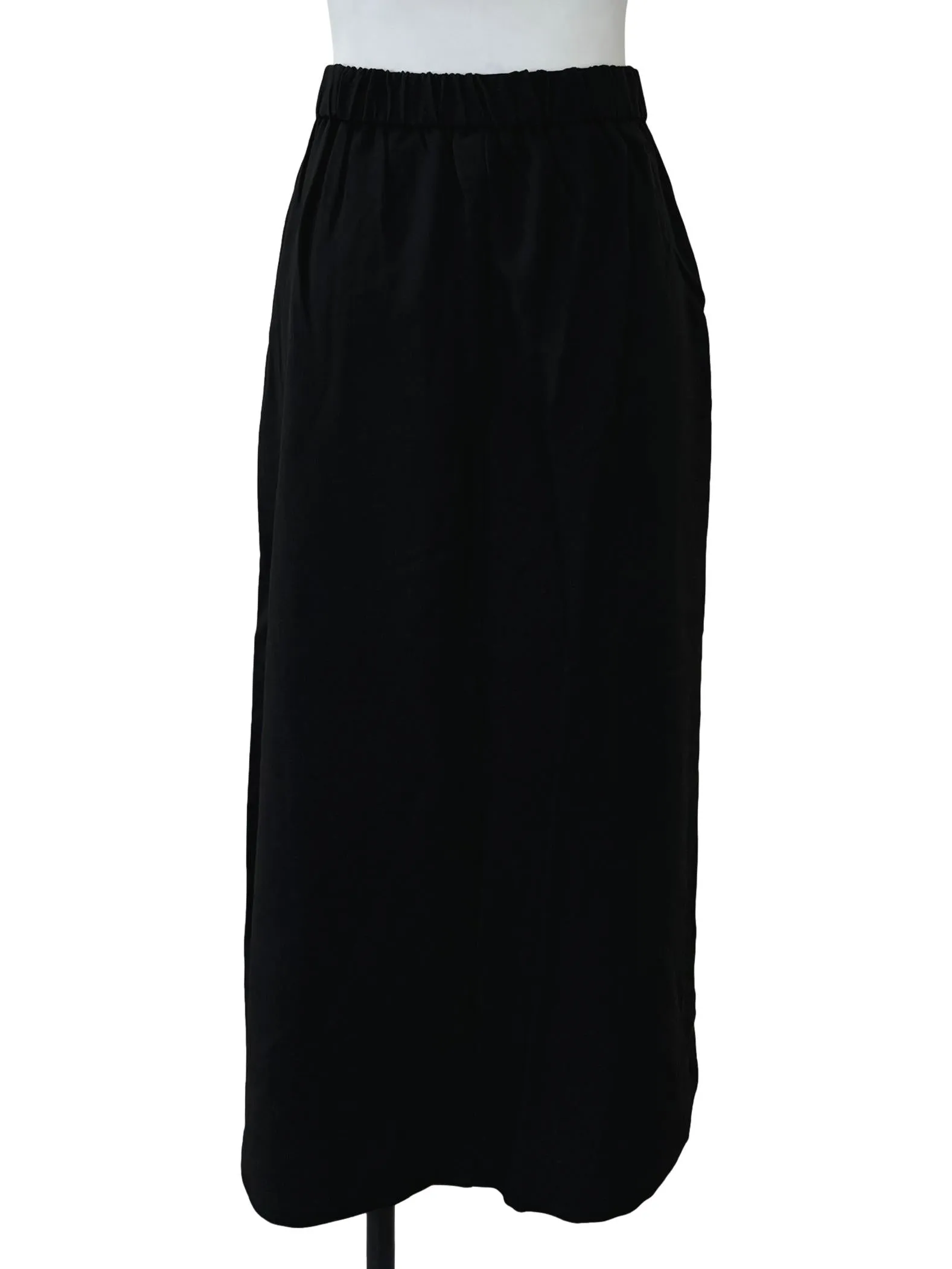 Black Basic Front Slit Straight Skirt