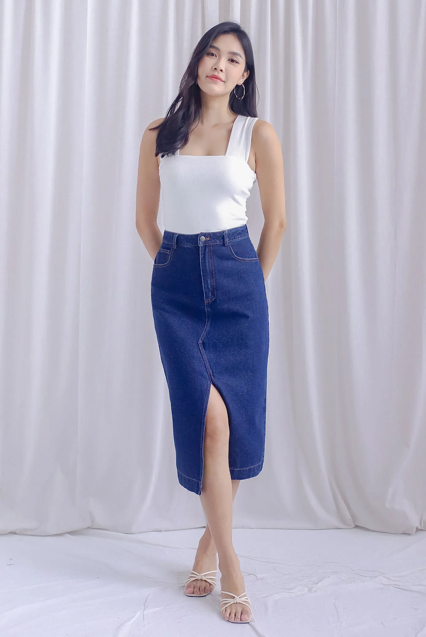 Cherie Padded Two Way Top In White