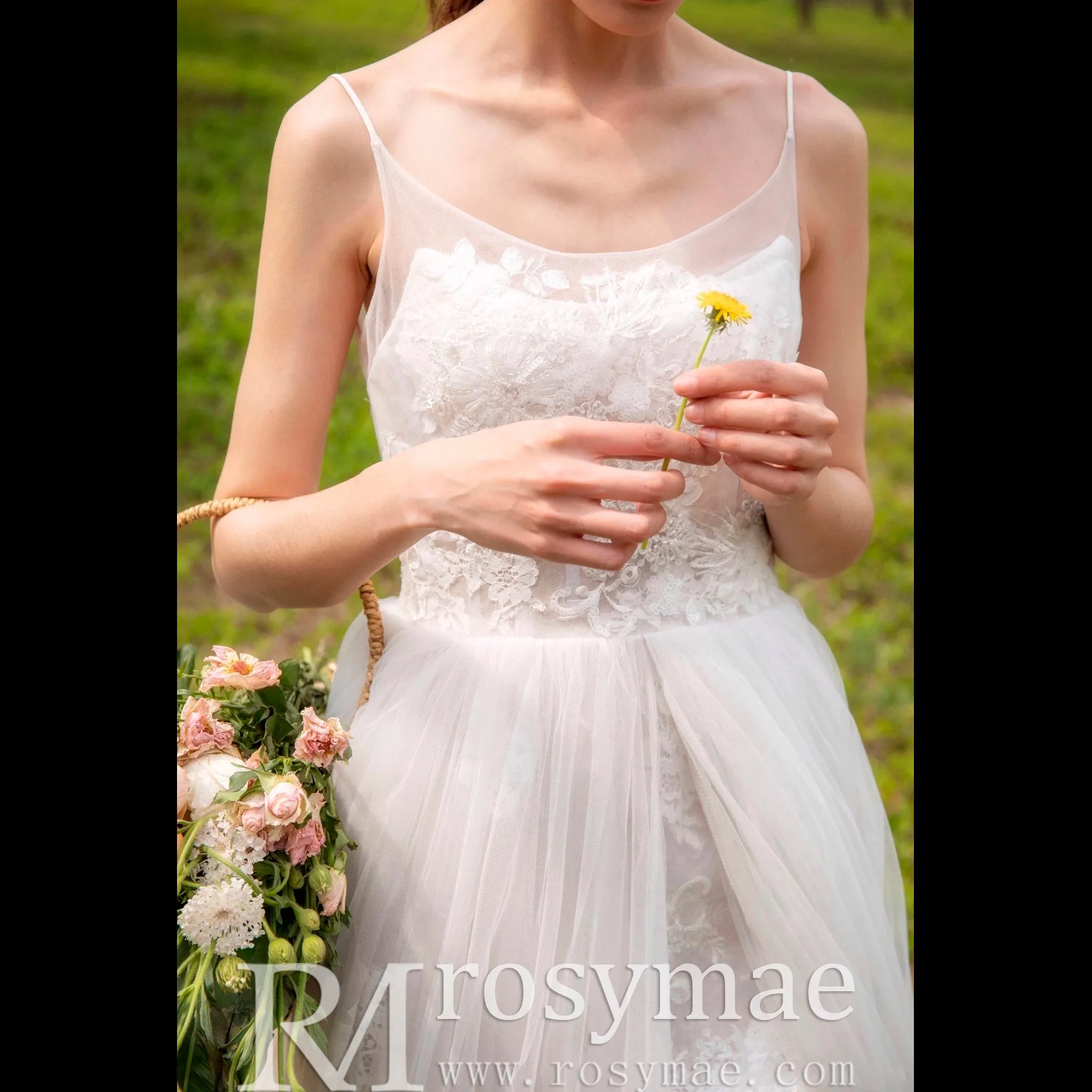 Elegant A-line Fitted Short Wedding Dresses with Overskirt