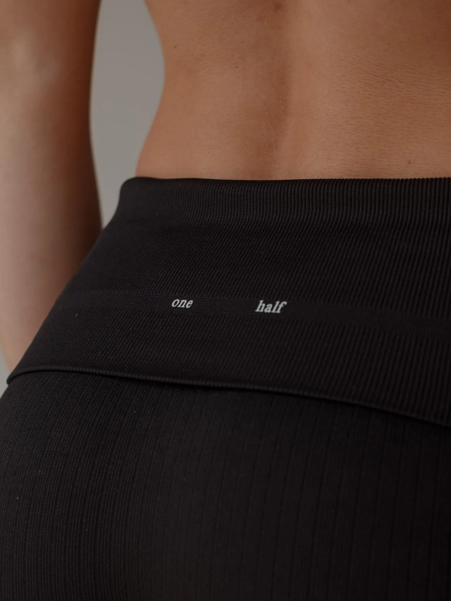 FLEX SEAMLESS LEGGINGS - PLUS BLACK