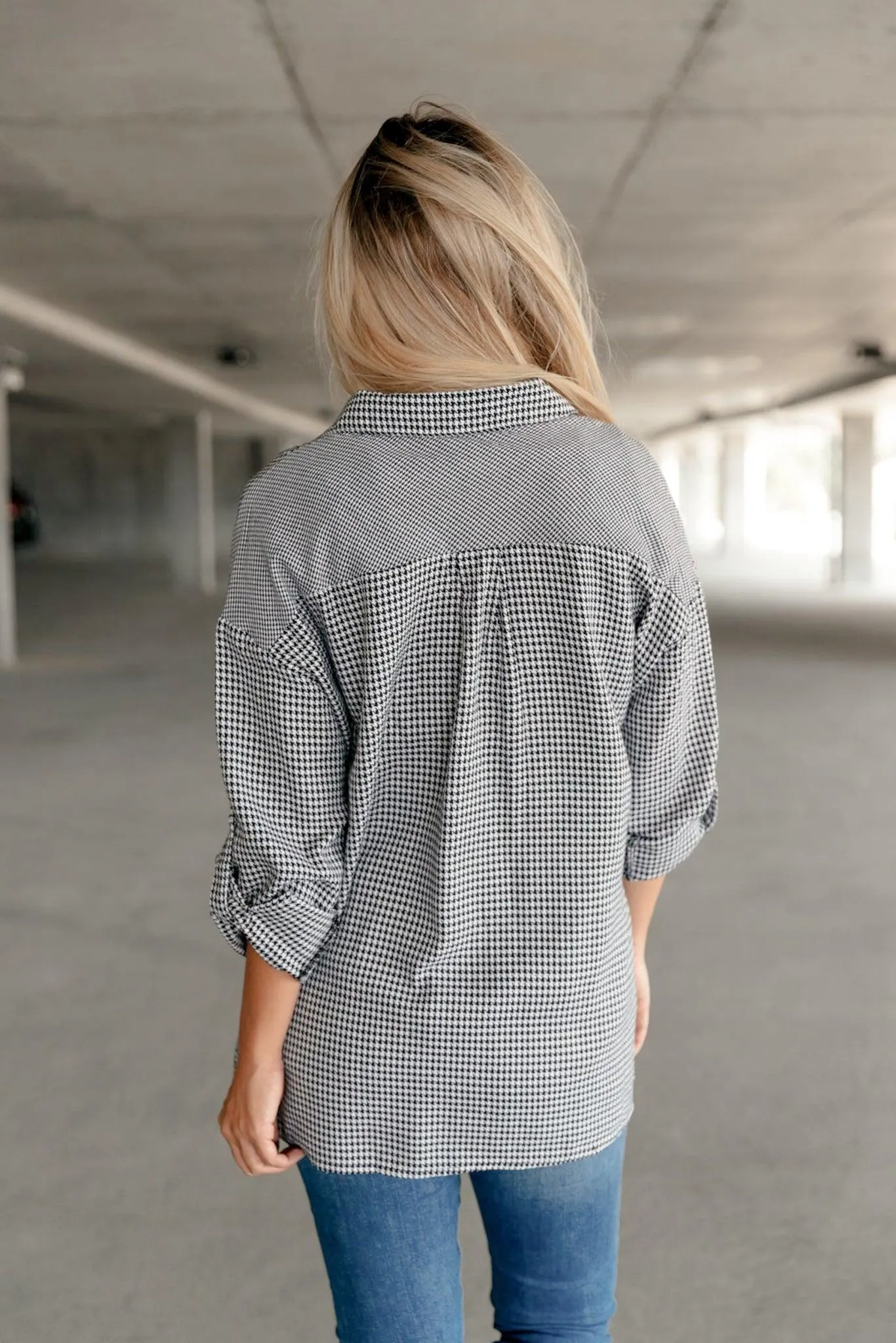 Hazel Blues® | Mixed Houndstooth Button Up Top