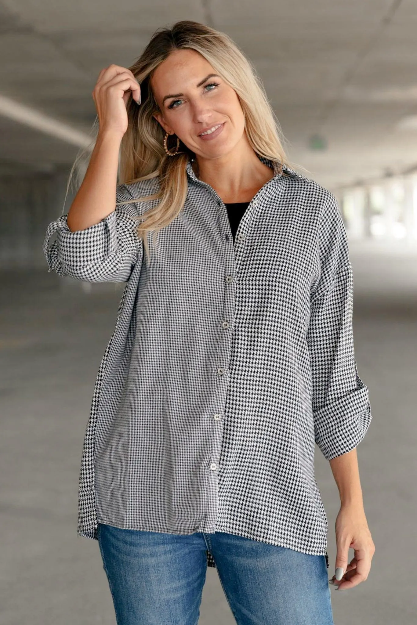 Hazel Blues® | Mixed Houndstooth Button Up Top