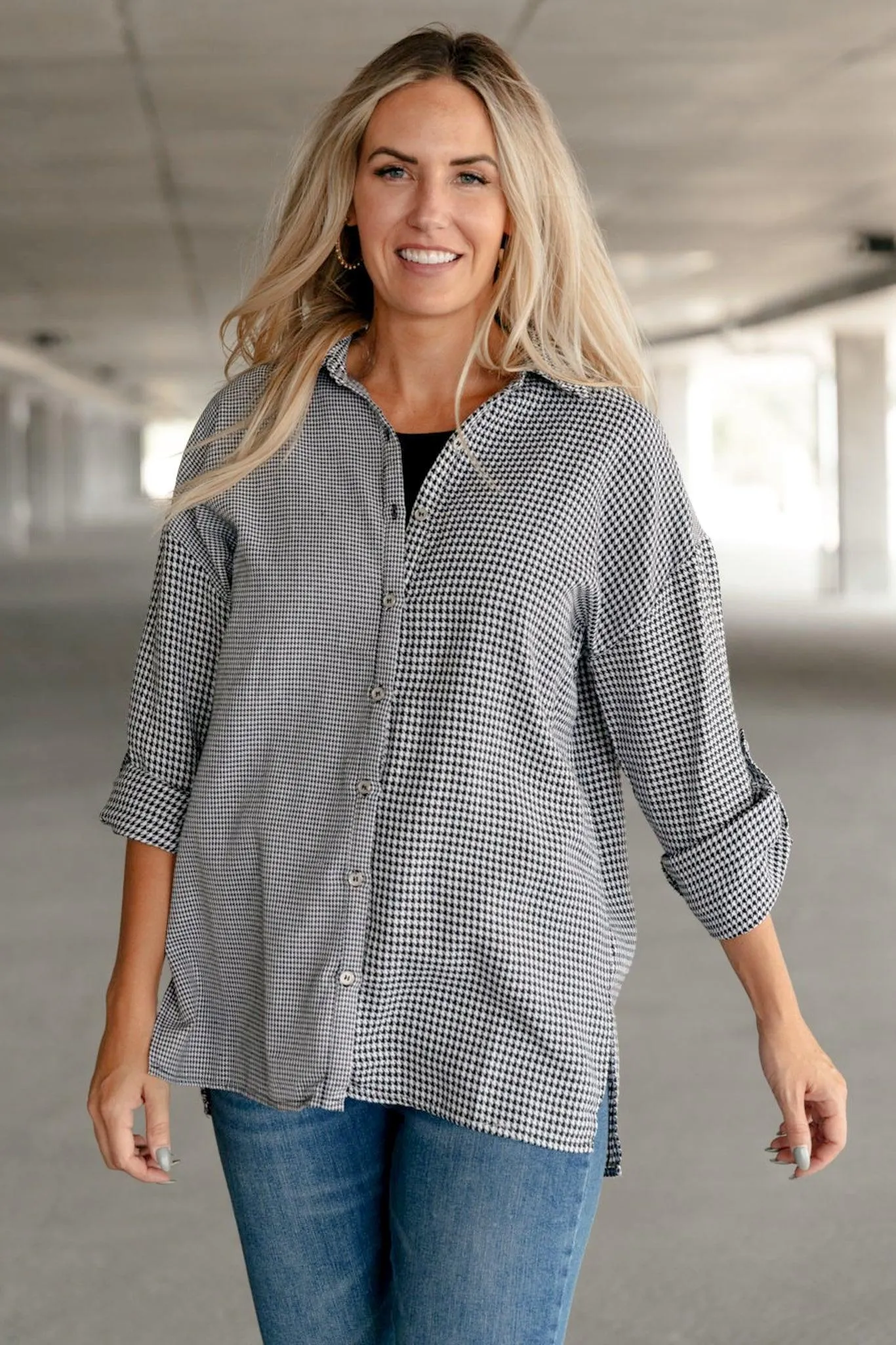 Hazel Blues® | Mixed Houndstooth Button Up Top