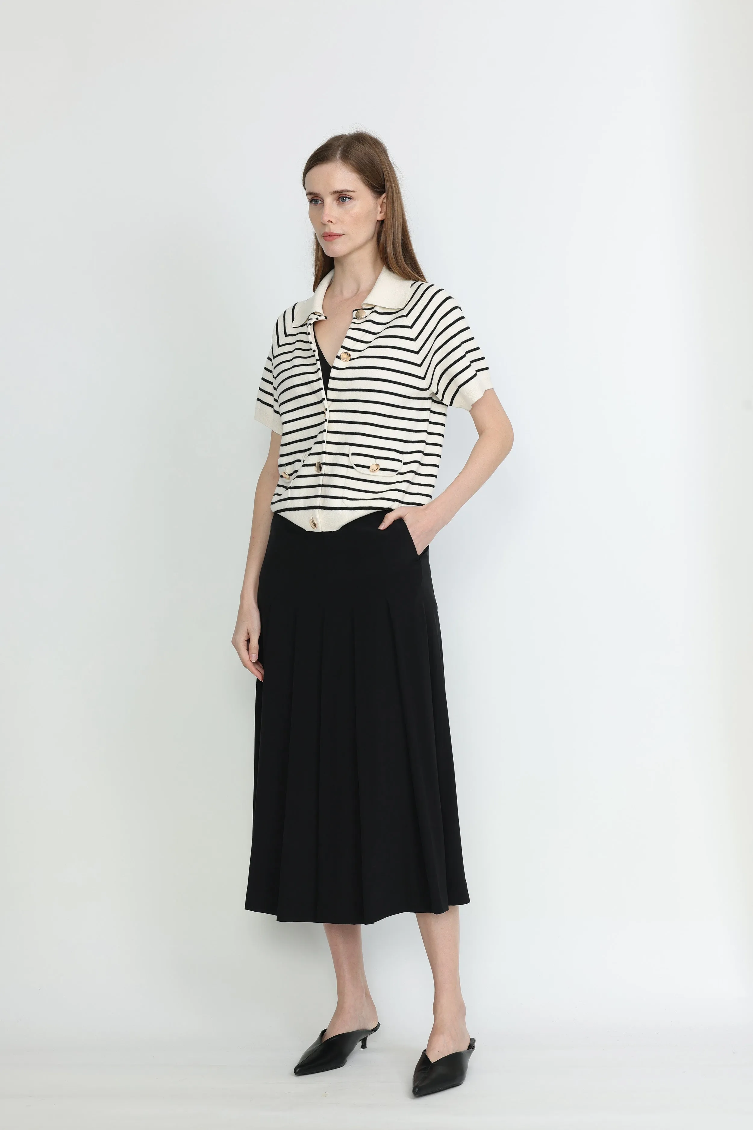 Hjo Pleated Skirt in Black Silk
