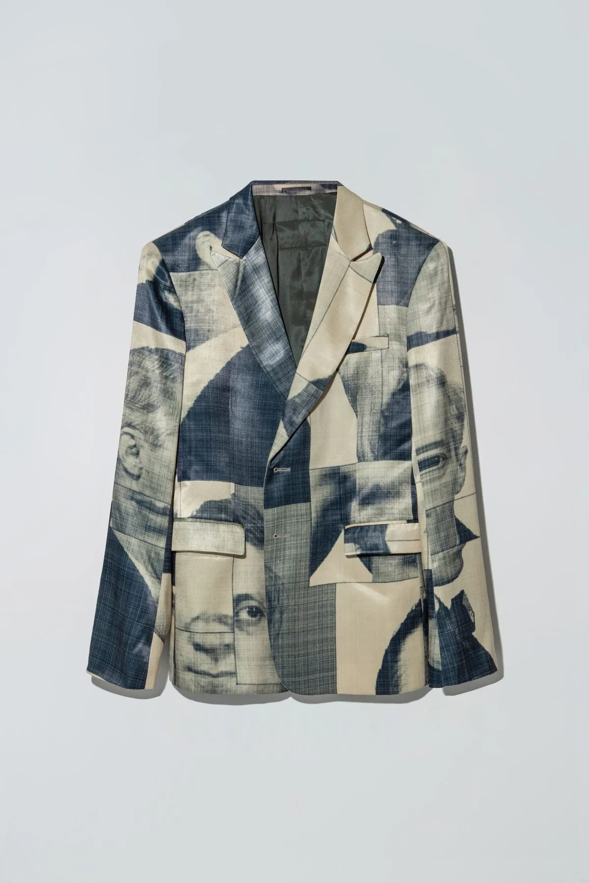 Liberty Suit in Black List Print Green