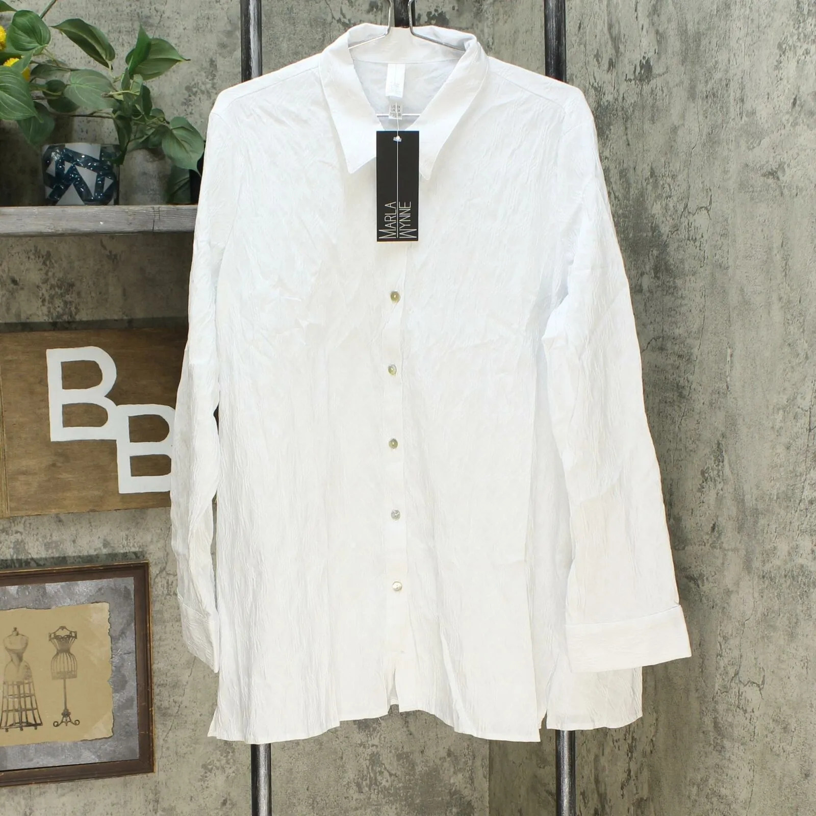 MarlaWynne Women's Plus Size Textured Butterfly Button Down Shirt