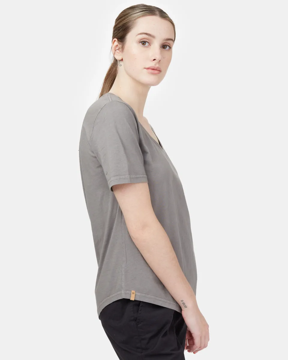 Natural Dye V-Neck T-Shirt