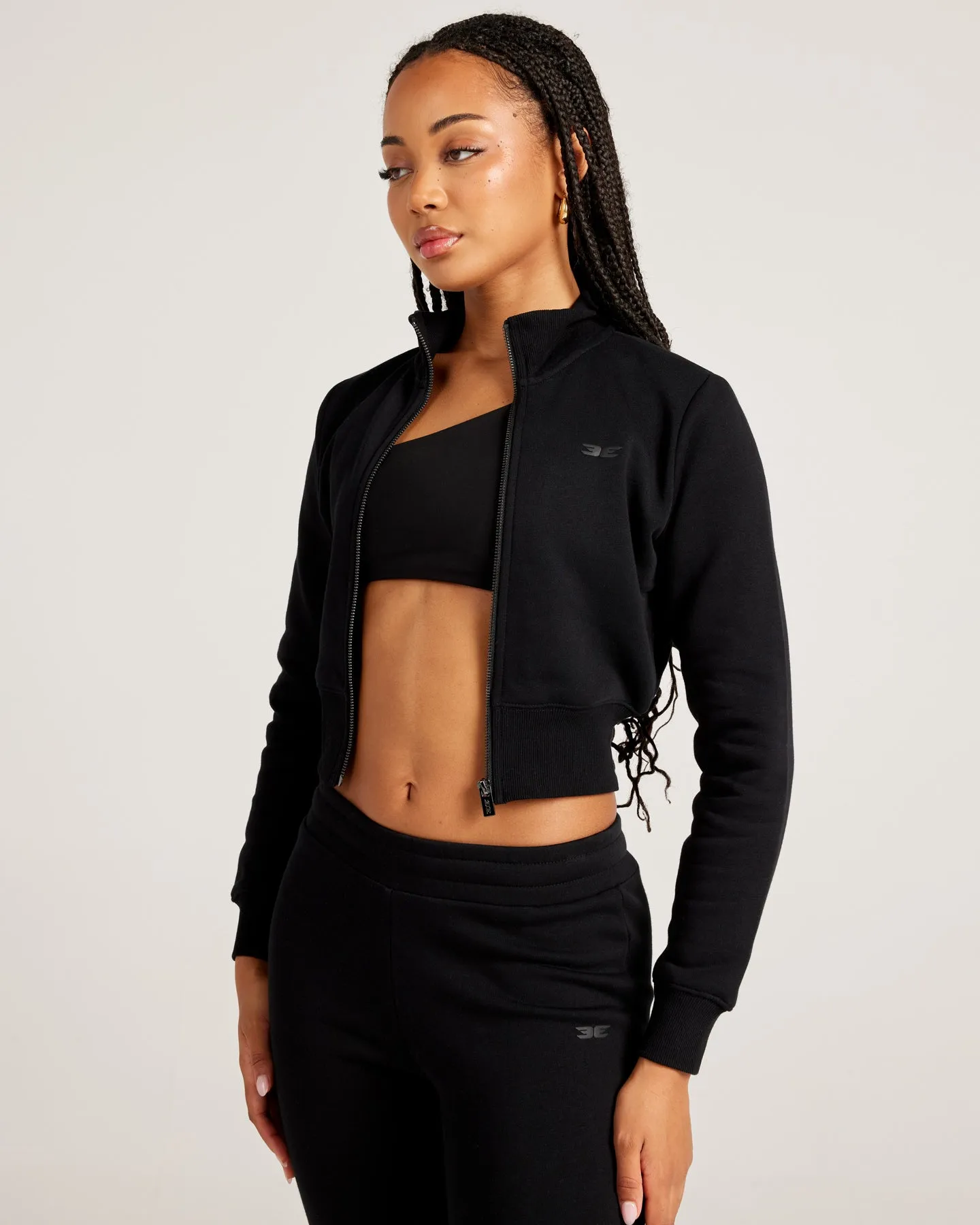 Omni Zip Through - Black