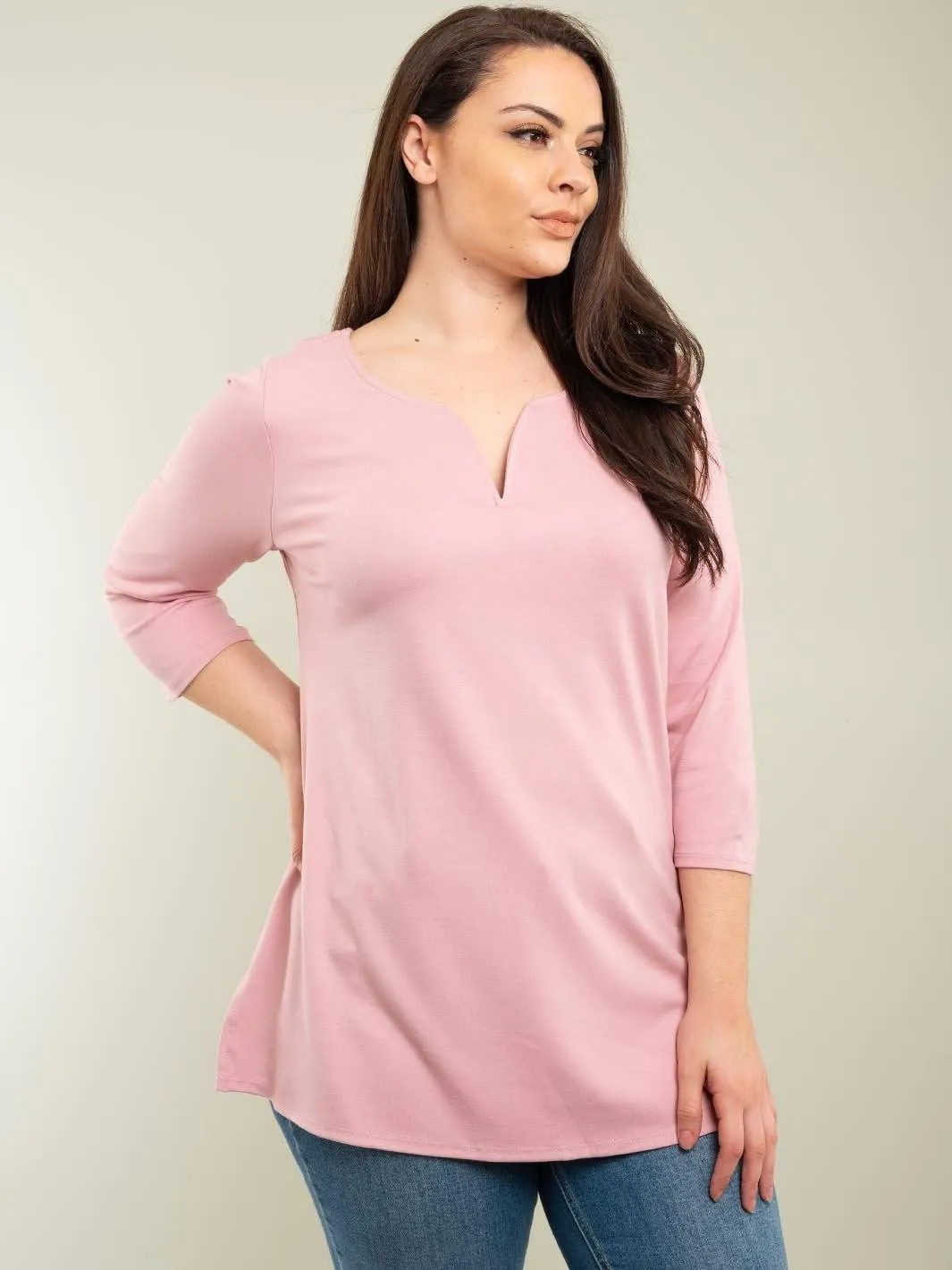 PLUS SIZE V-NECK TUNIC TOP