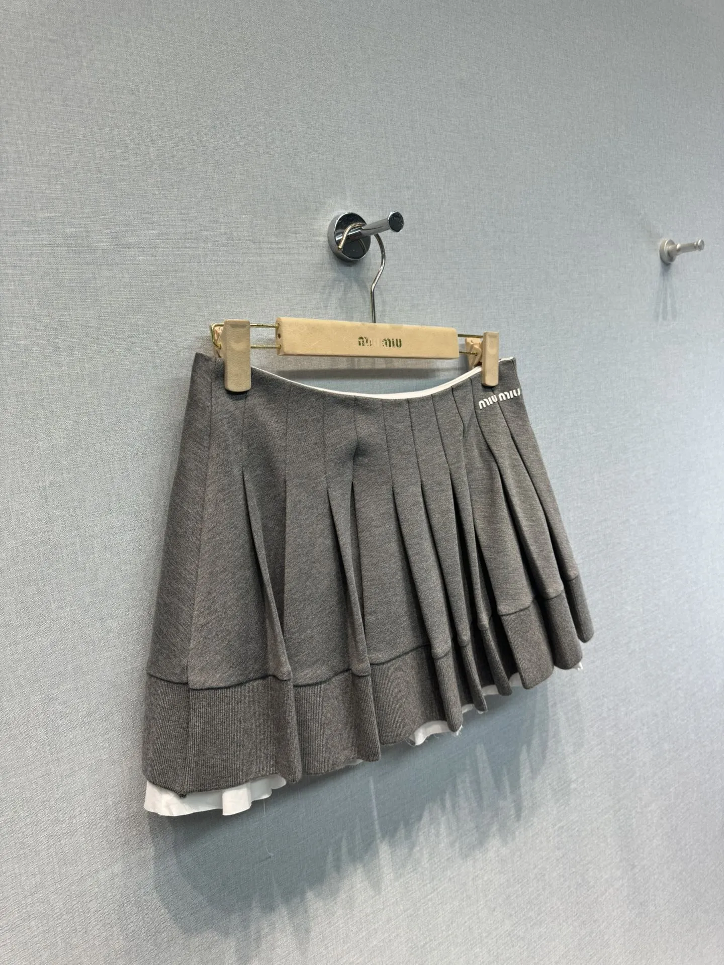 Preppy pleated skirt