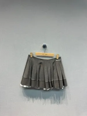 Preppy pleated skirt