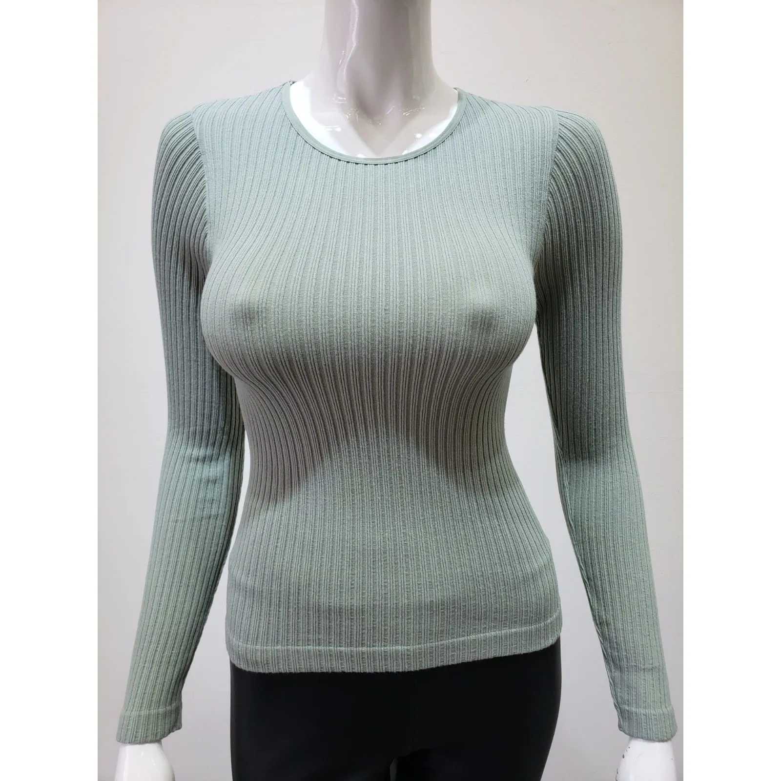 Ribbed Round Neck Seamless Top
