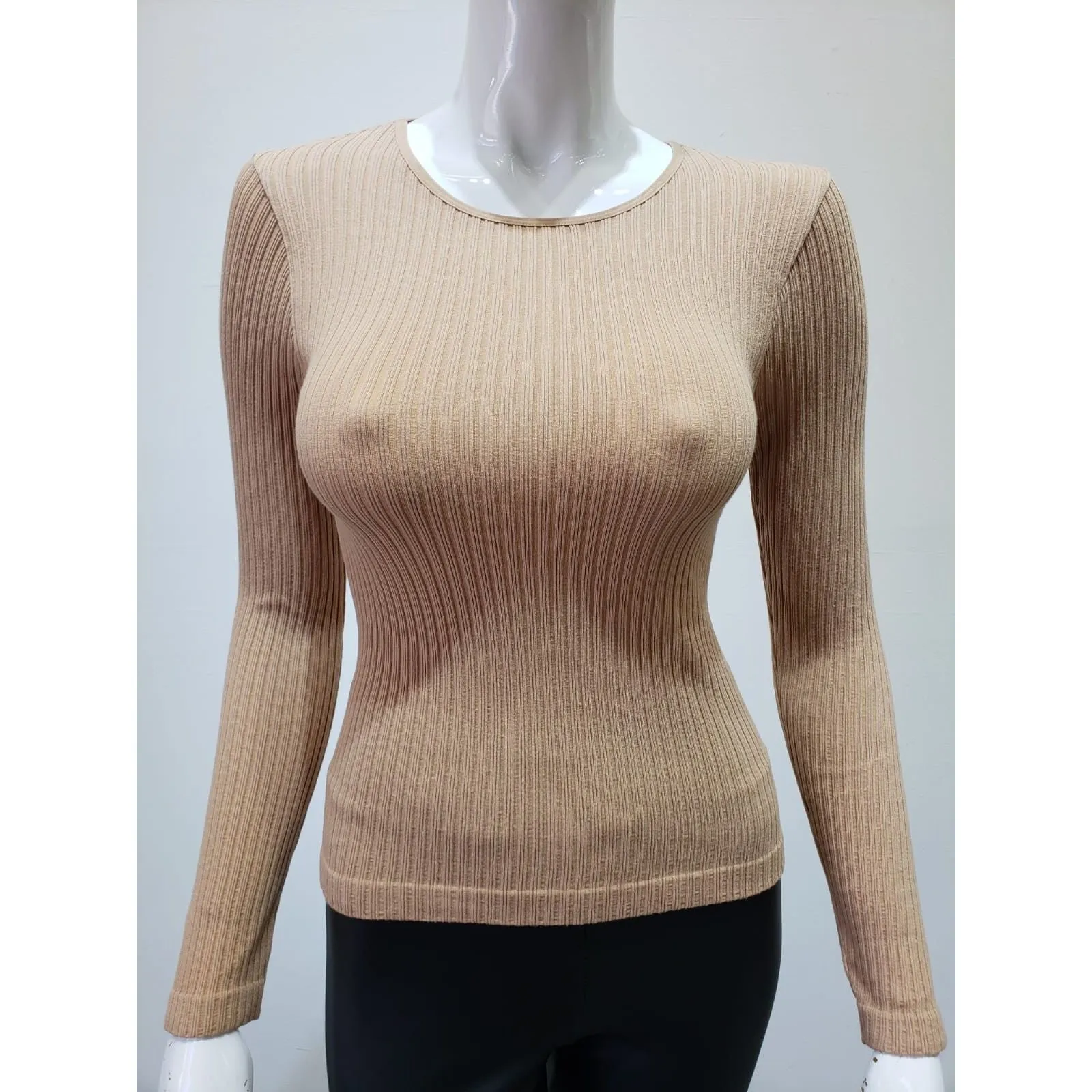 Ribbed Round Neck Seamless Top
