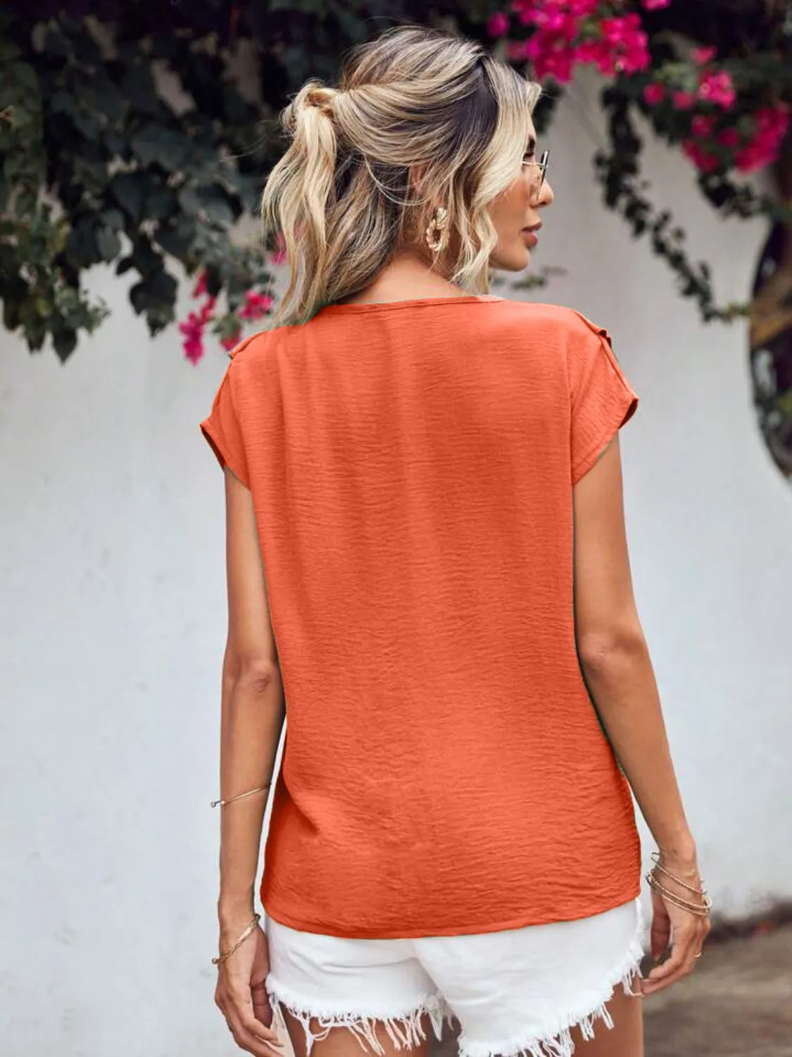 Ruffled V-Neck Short Sleeve Blouse (2 Colors)