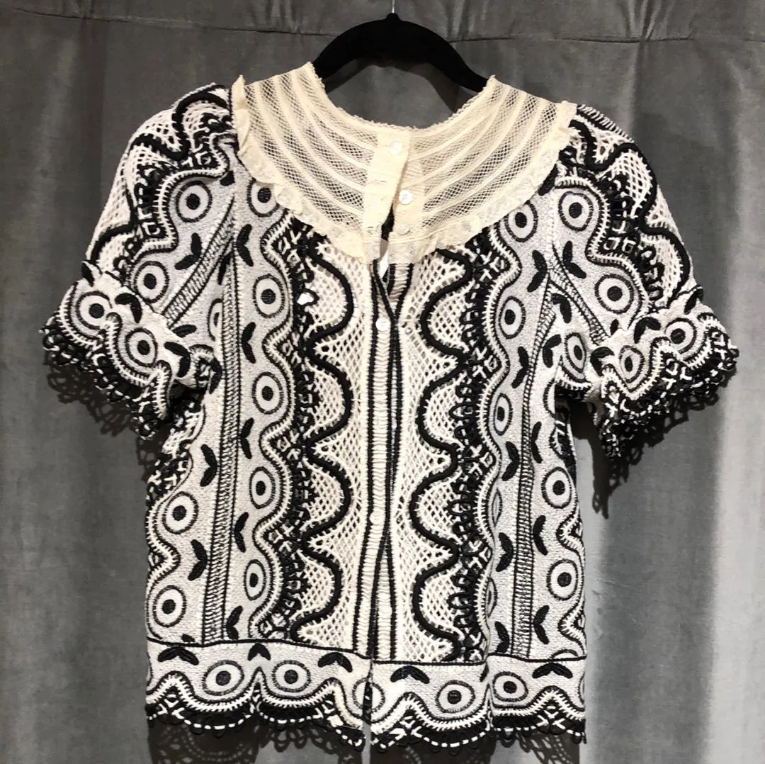 SEA NY Black and White Back Button Knit Top
