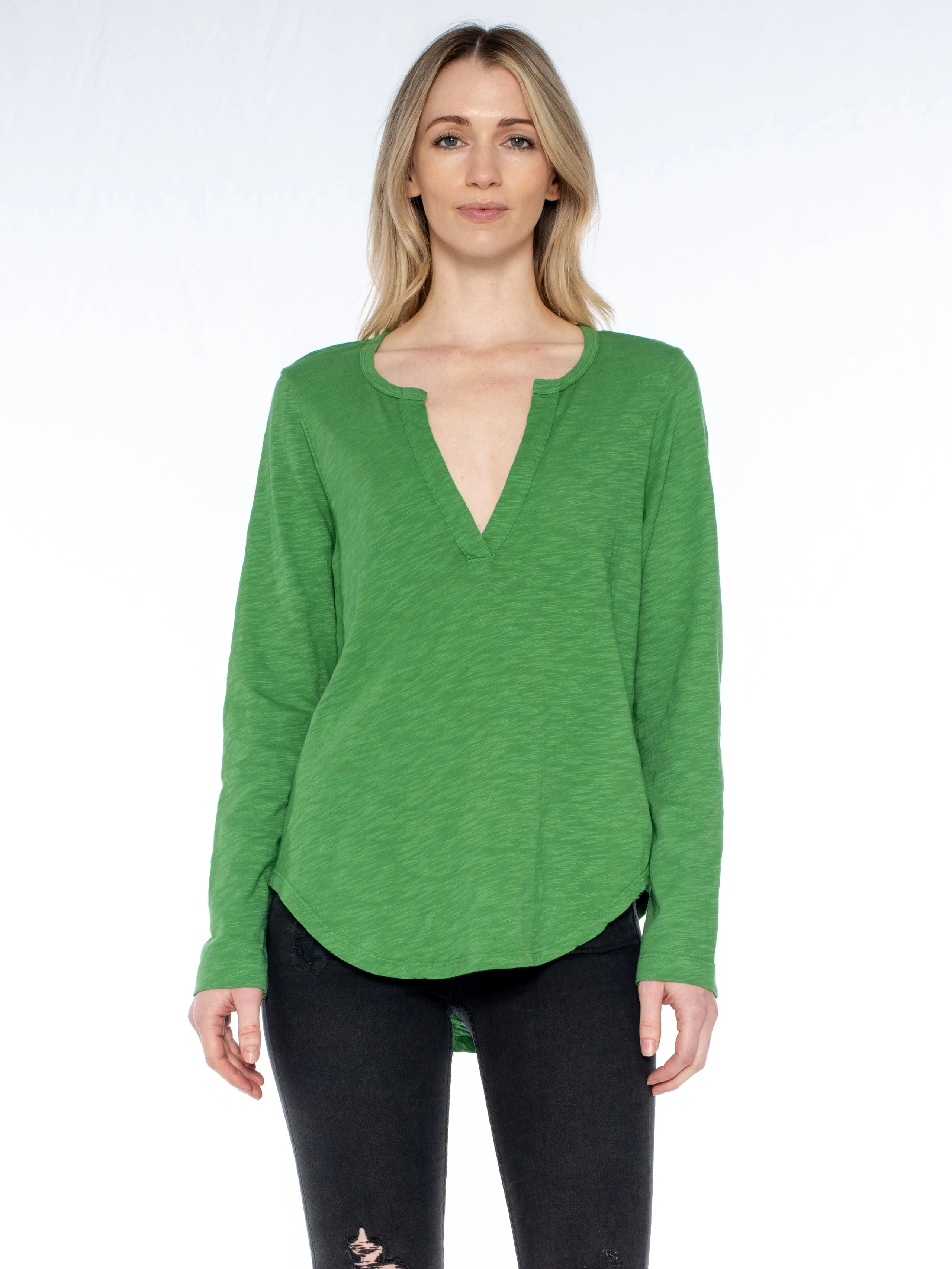 Split Neck L/S Shirttail Tee