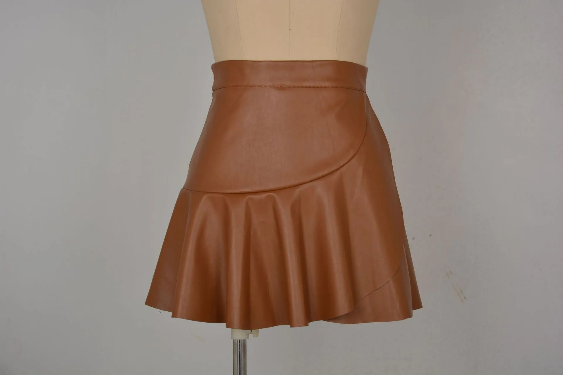 summer spring autumn streetwear solid color pu spandex above knee skirts