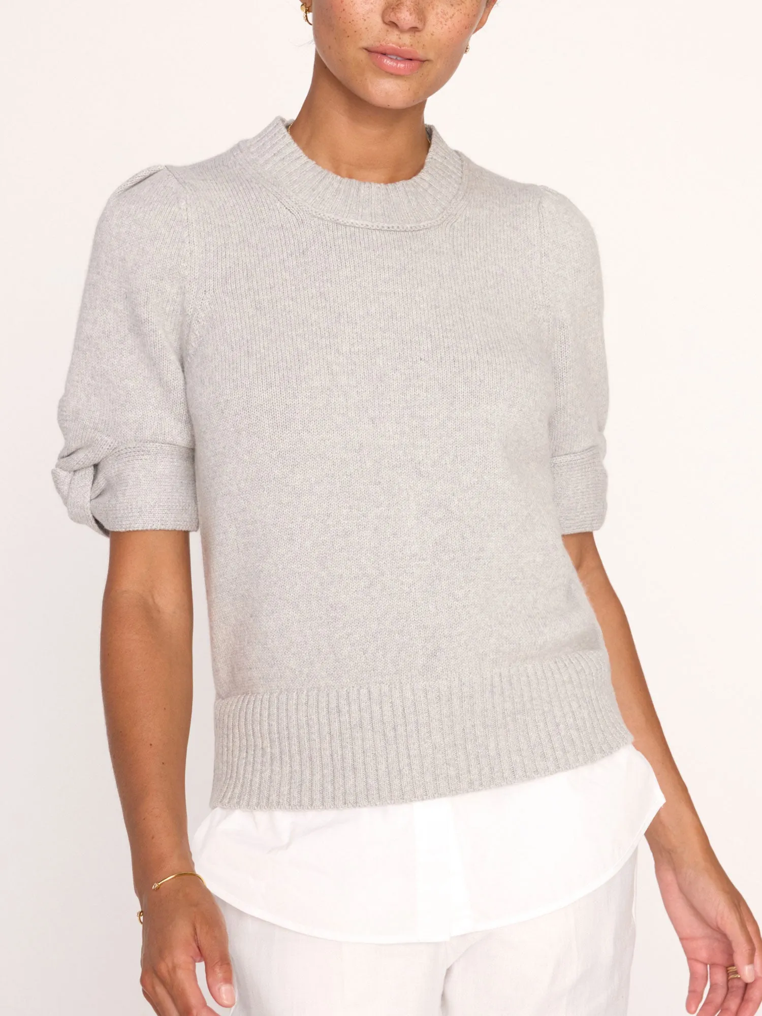 The Emmet Knot Sleeve Looker