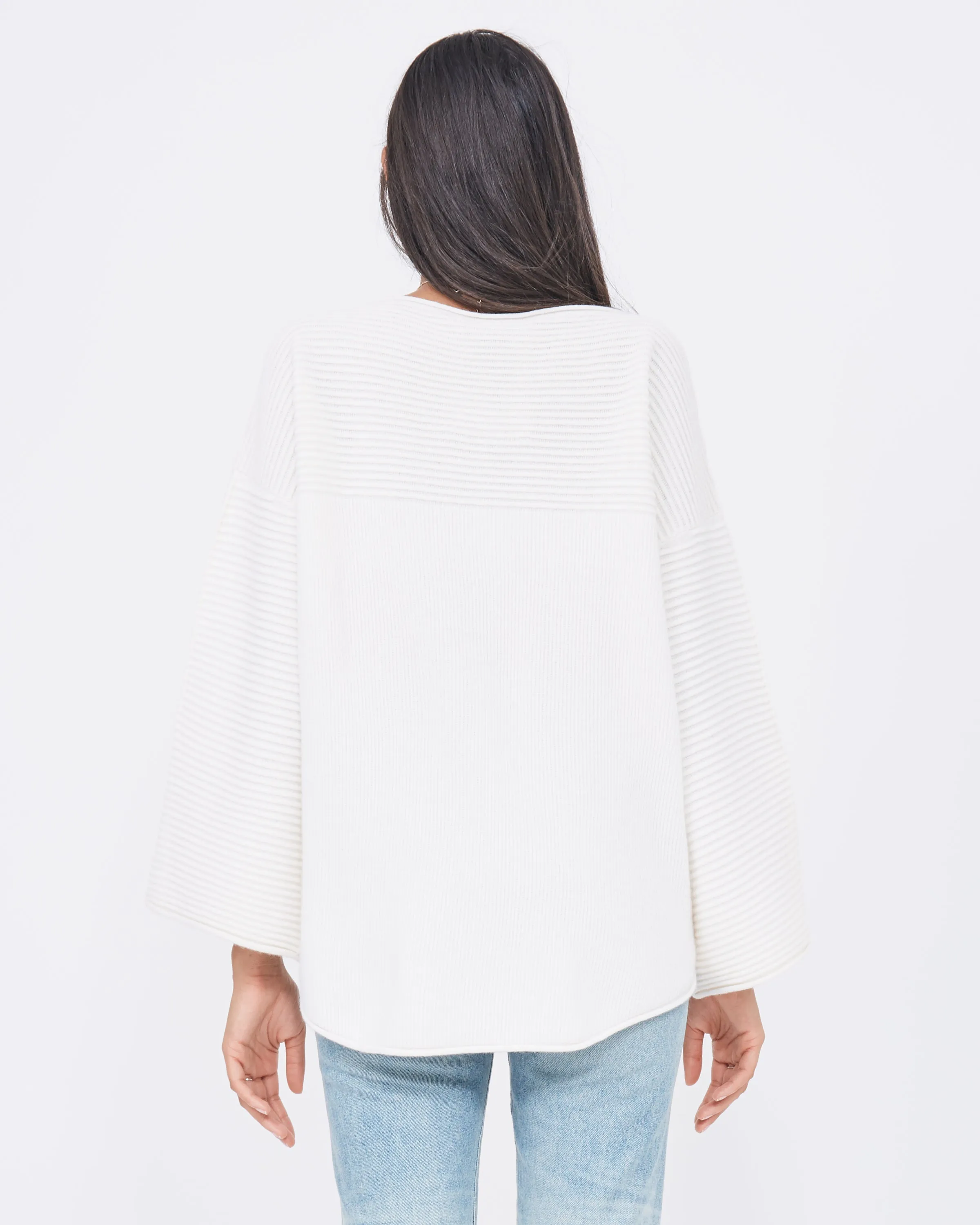 Thirtyfour Slash Neck Bell Sleeve