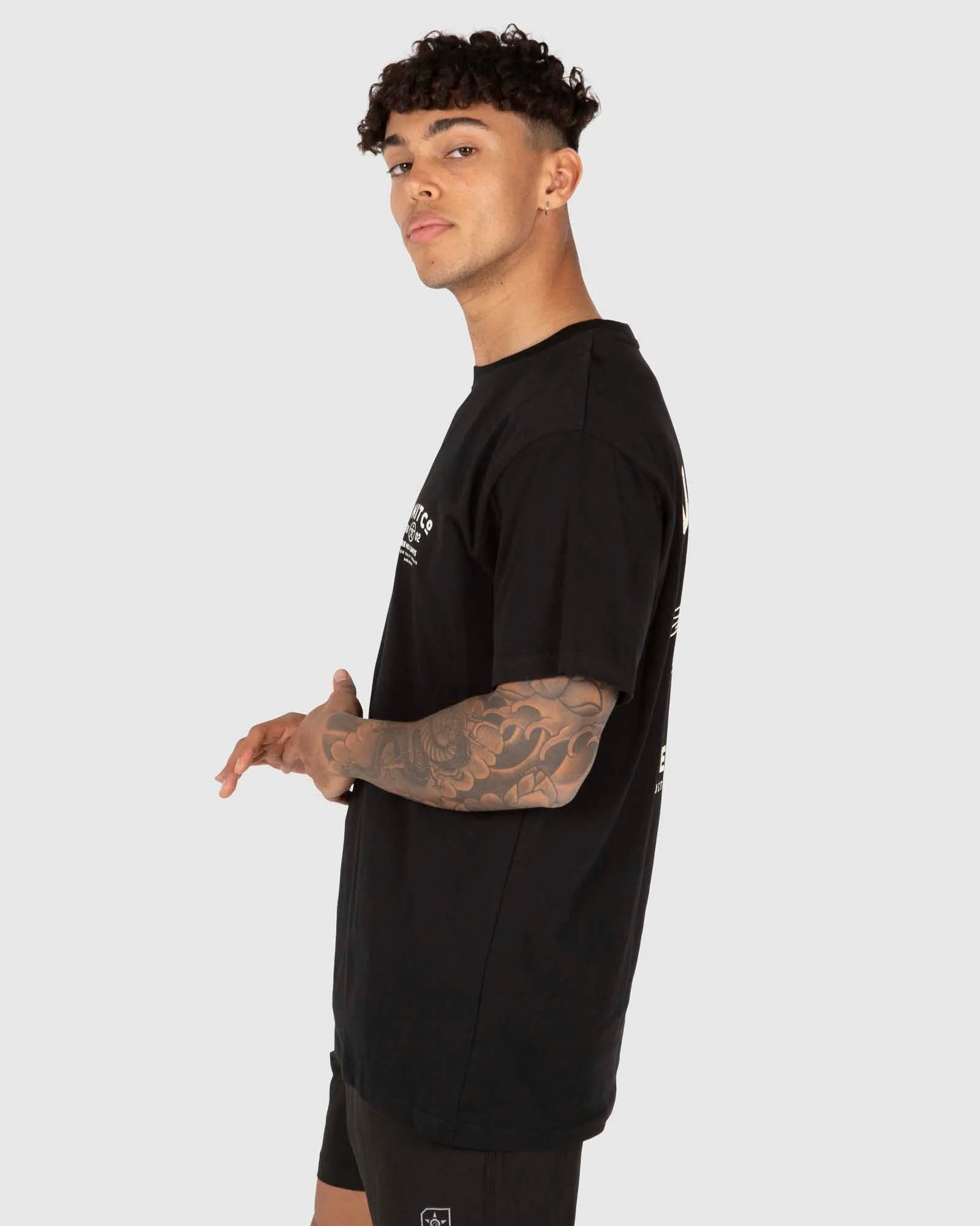 UNIT Mens Savage Tee