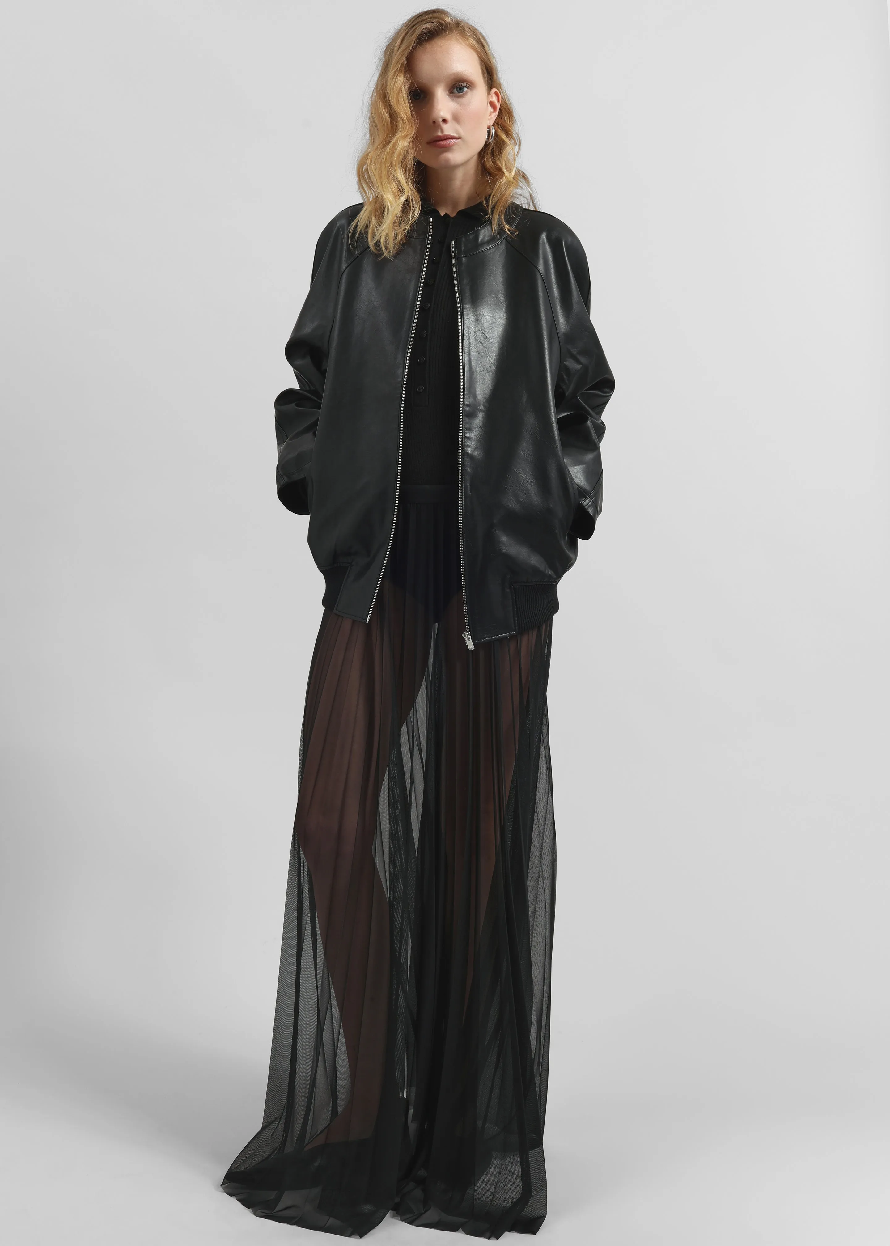 Vallen Pleated Mesh Maxi Skirt - Black