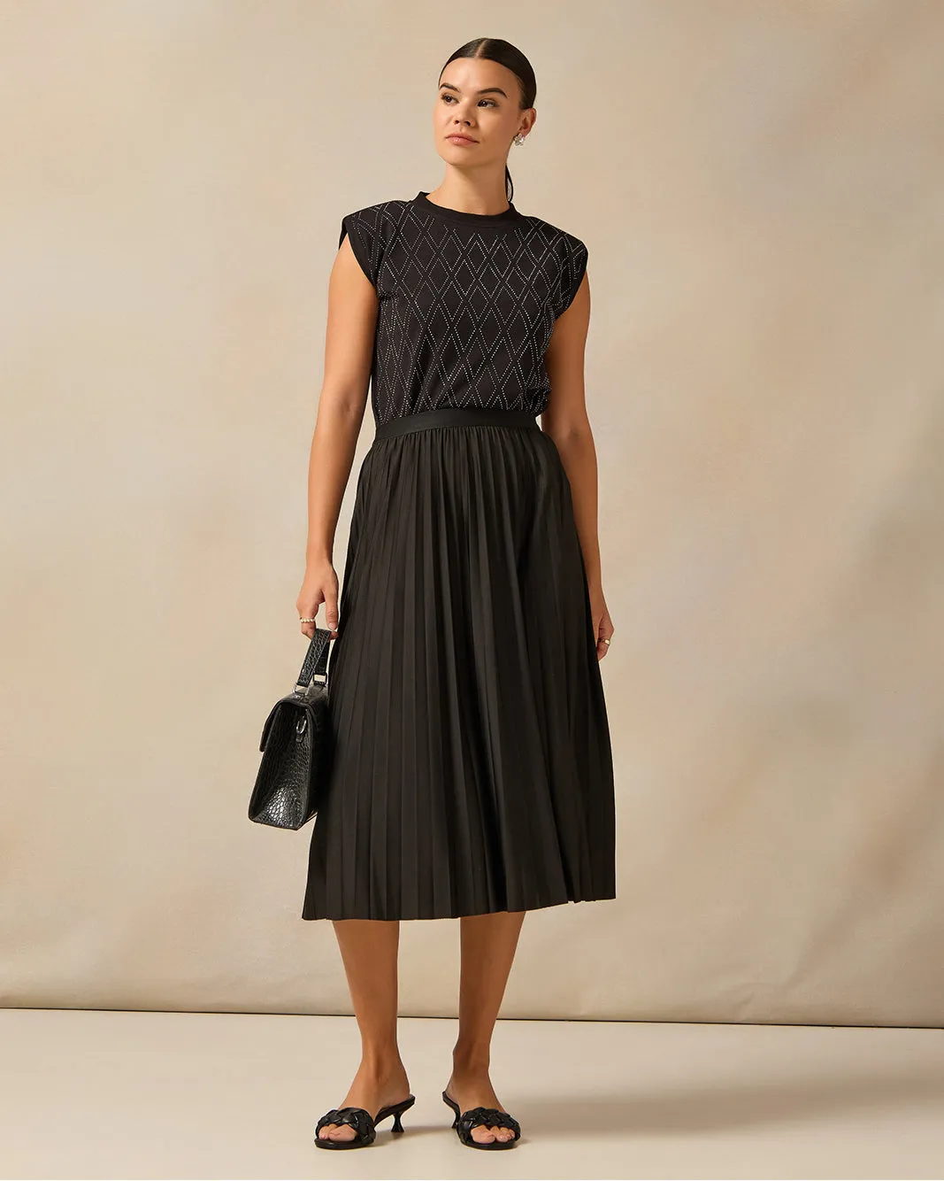 Women Black Pleated Skirt