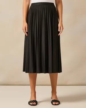 Women Black Pleated Skirt