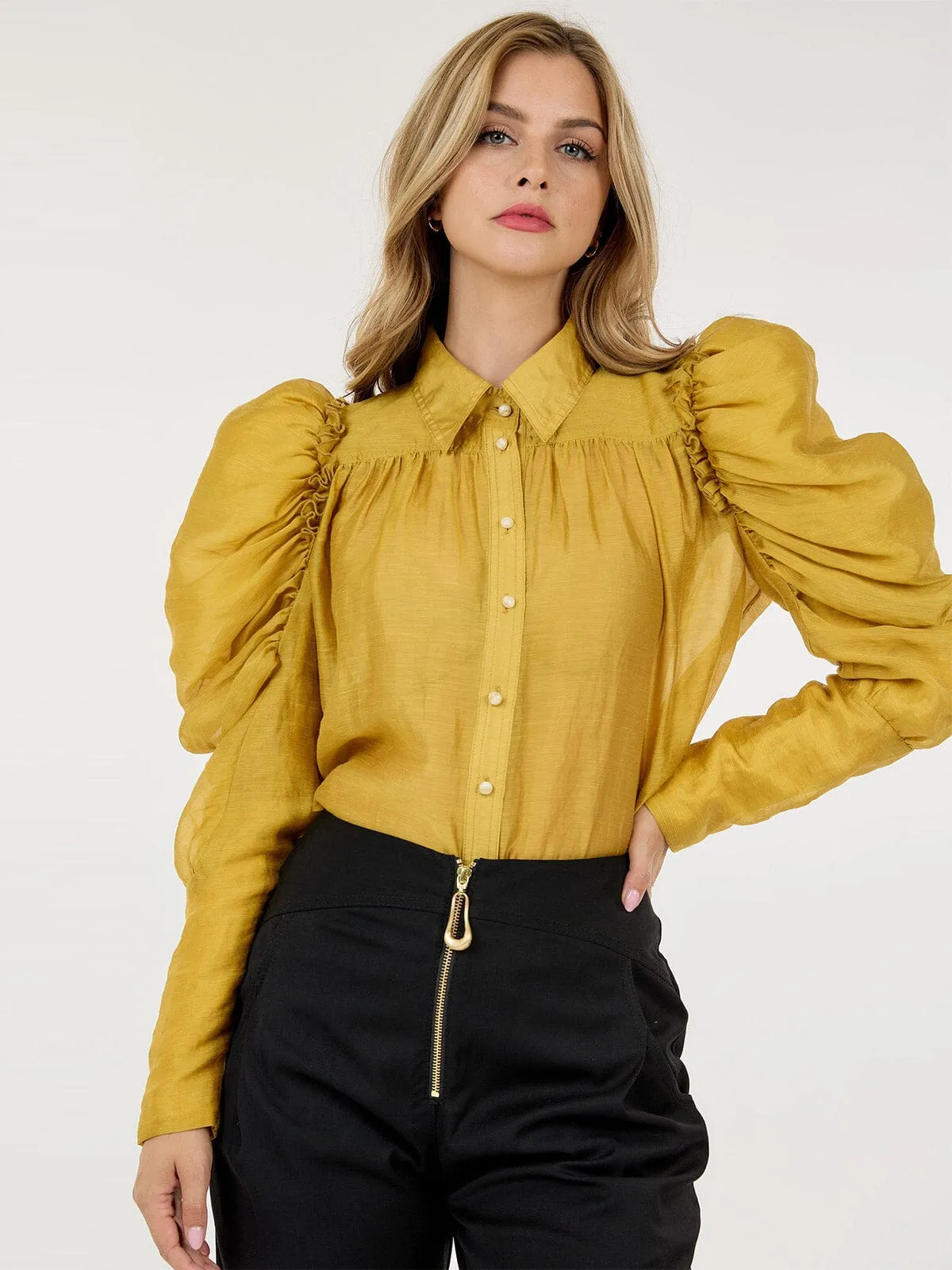 WOMEN'S LONG PUFF SLEEVE BUTTON CLOSURE DETAILED BLOUSE