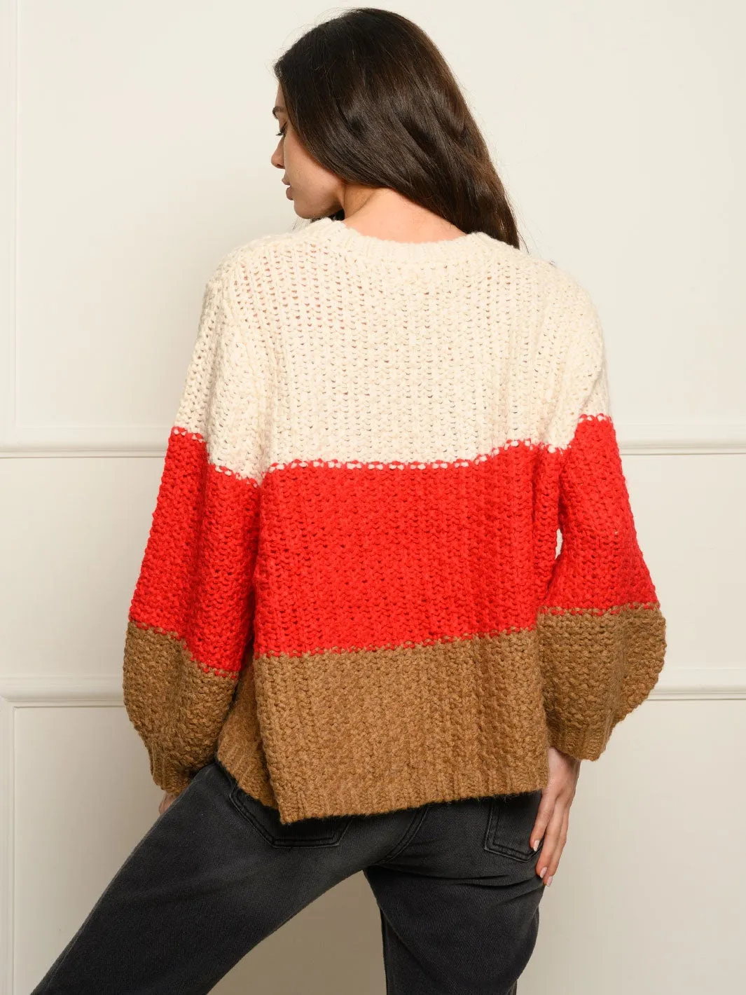 WOMEN'S LONG PUFF SLEEVE COLOR BLOCK SWEATER