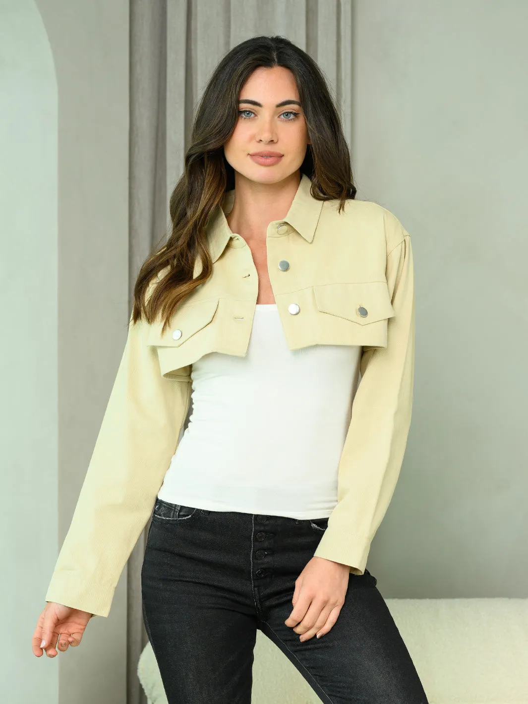 WOMEN'S LONG SLEEVE BUTTON UP COLLAR CROP JACKET
