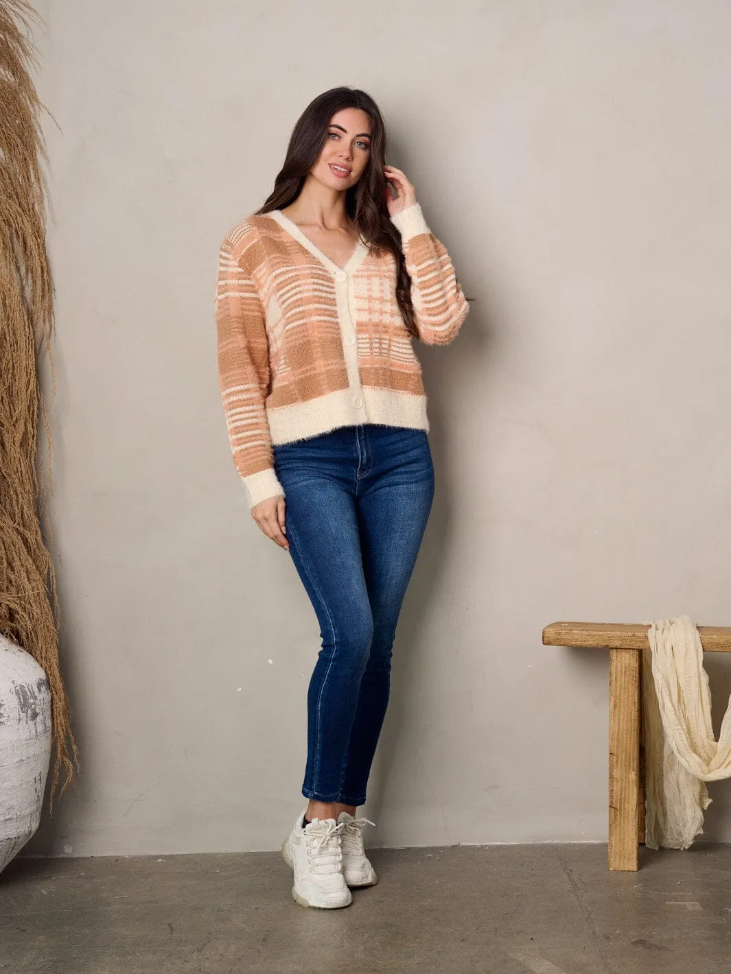 WOMEN'S LONG SLEEVE BUTTON UP FUZZY SWEATER