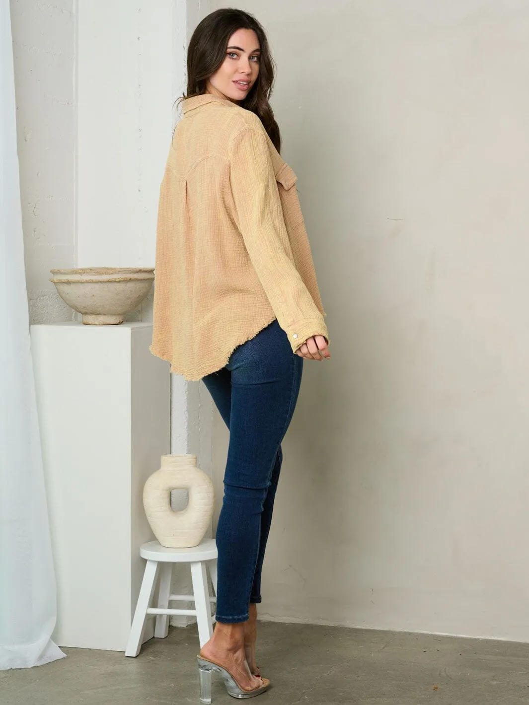 WOMEN'S LONG SLEEVE BUTTON UP TOP