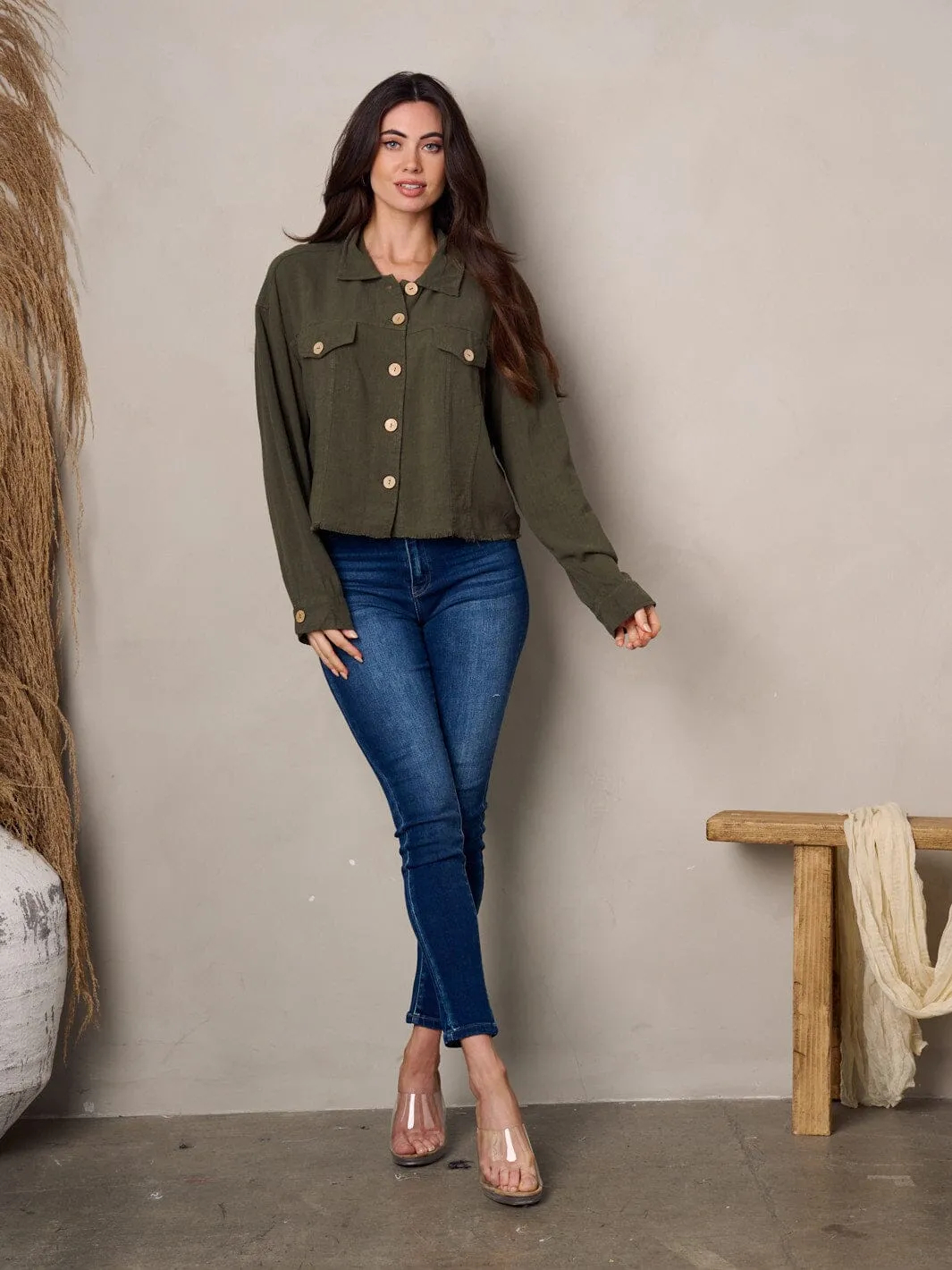 WOMEN'S LONG SLEEVE BUTTON UP TOP