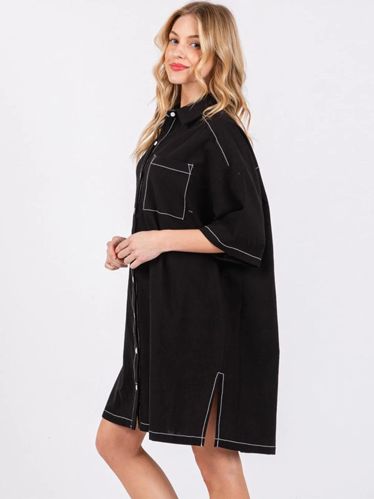 WOMEN'S SHORT SLEEVE BUTTON CLOSURE FRONT POCKETS TUNIC TOP